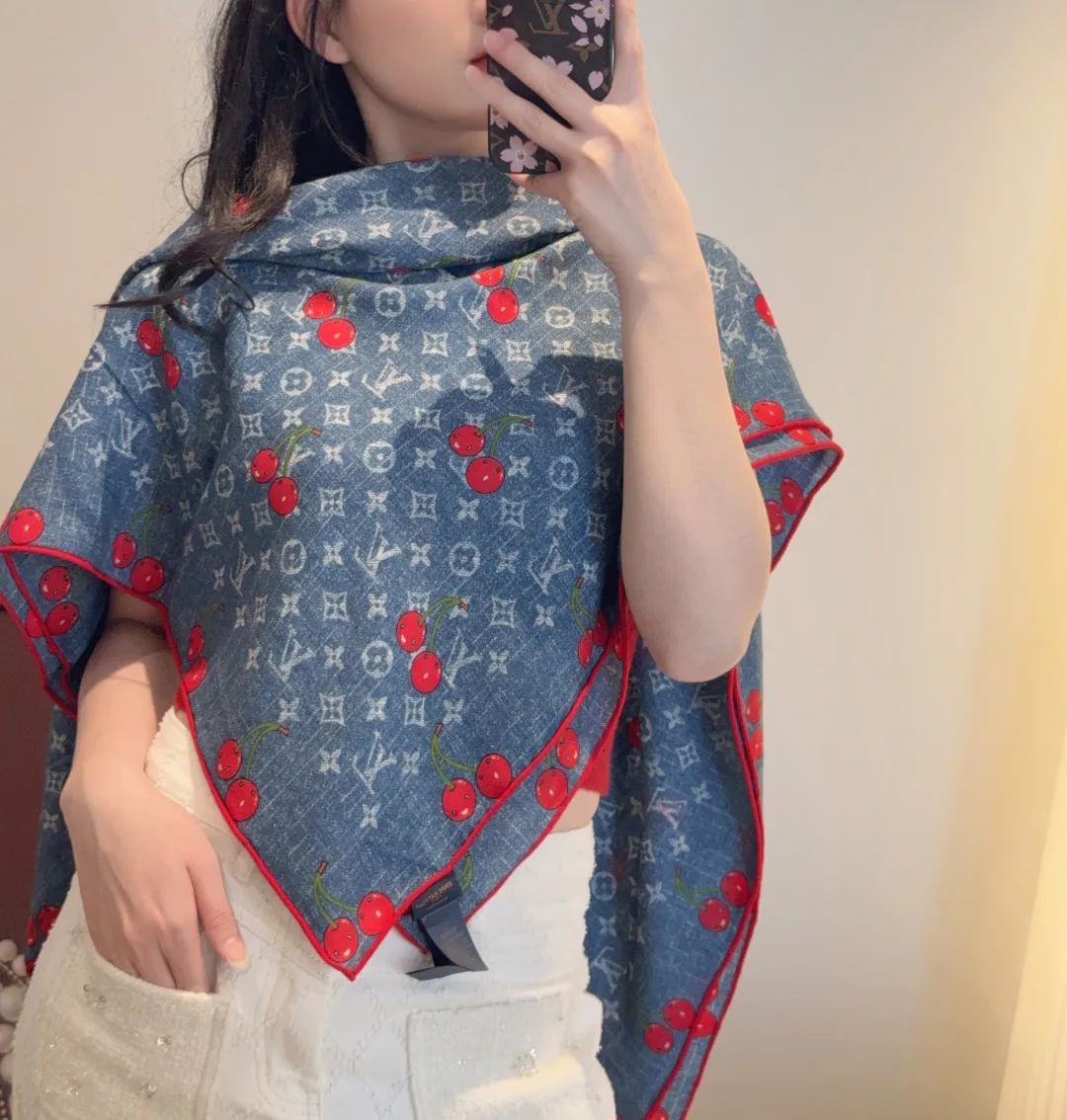 Шарфы Louis Vuitton 920479