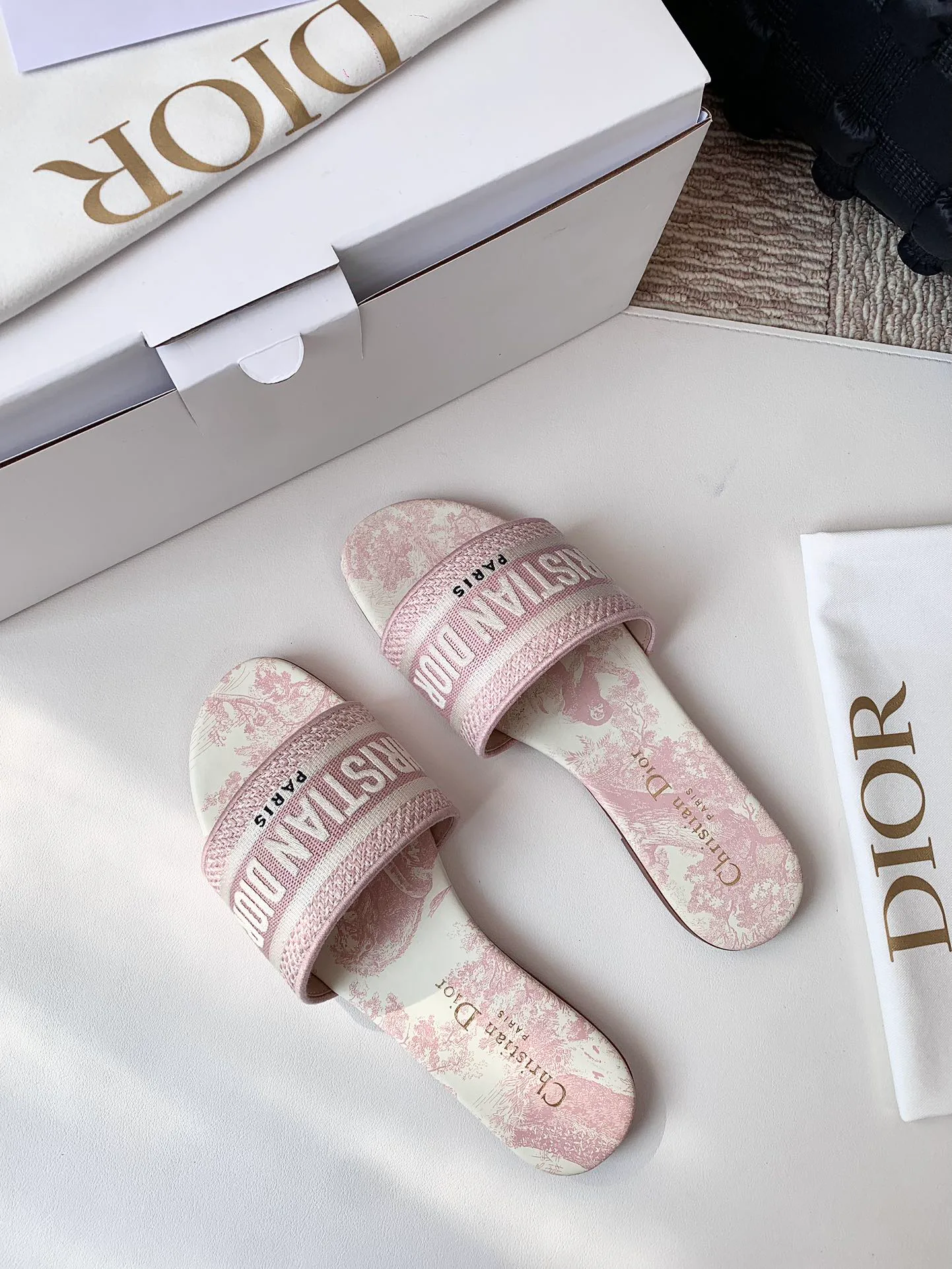 Шлепанцы Женские Christian Dior 12679397