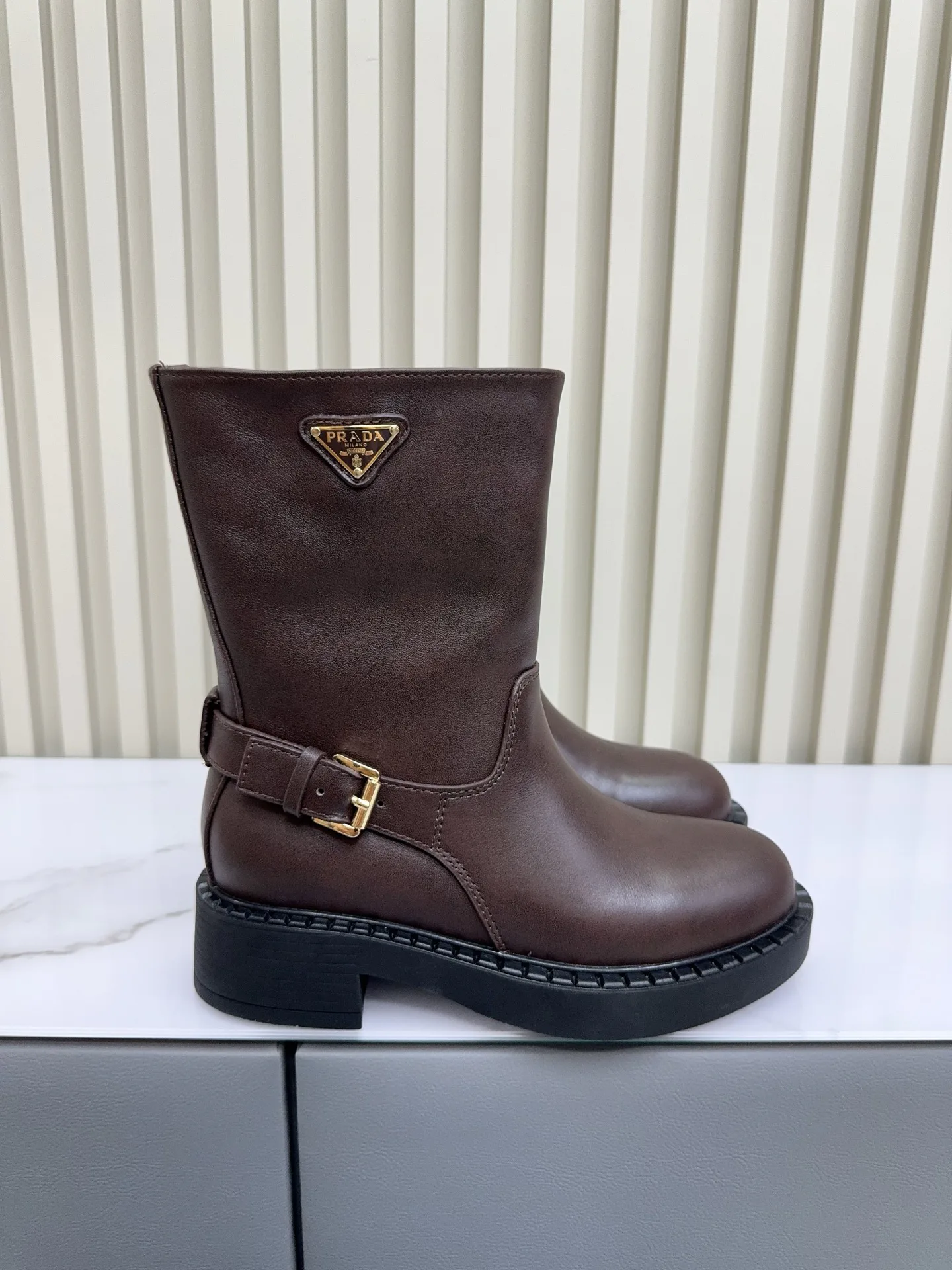 Ботинки Женские Prada 18449783