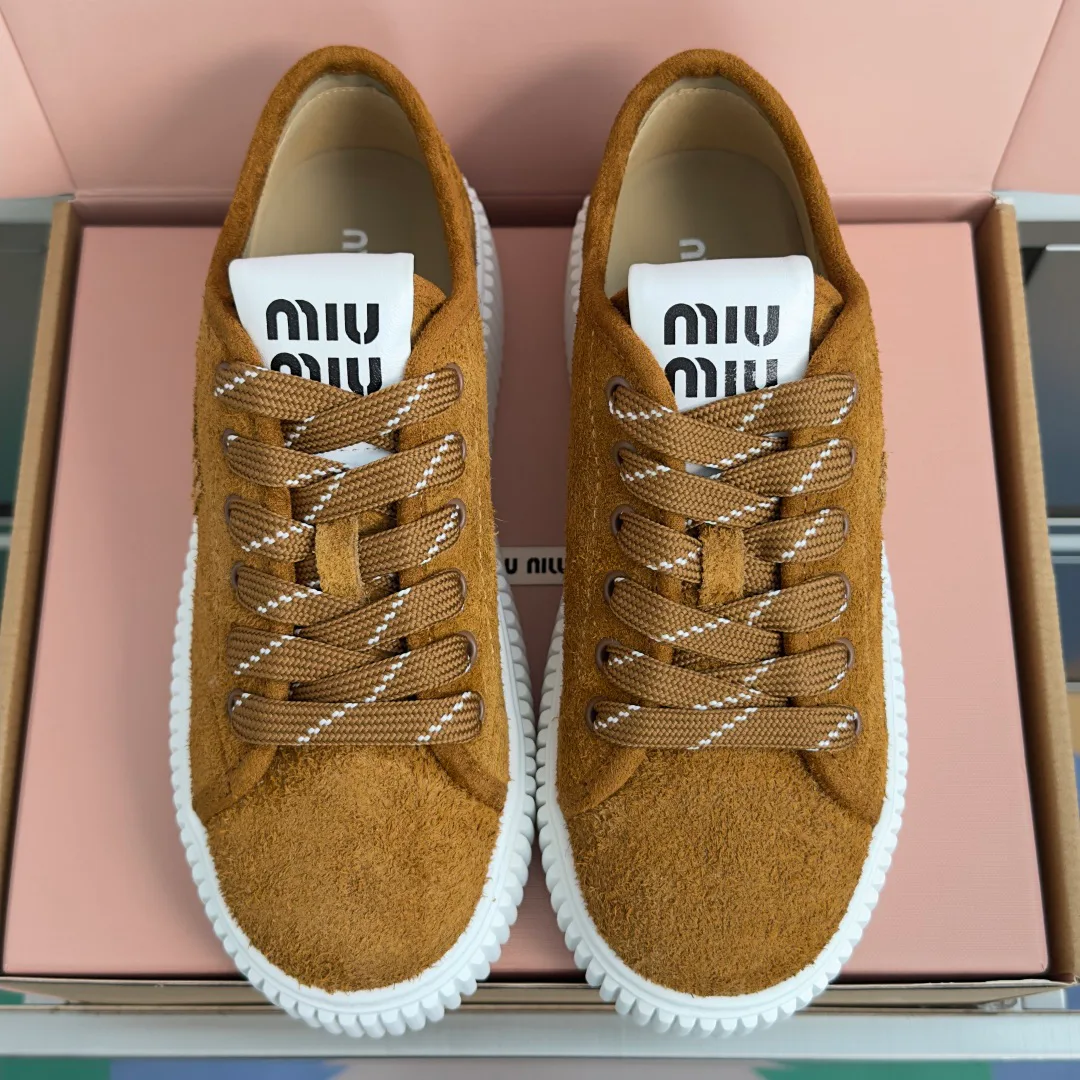 Кроссовки Женские Miu Miu 17950578