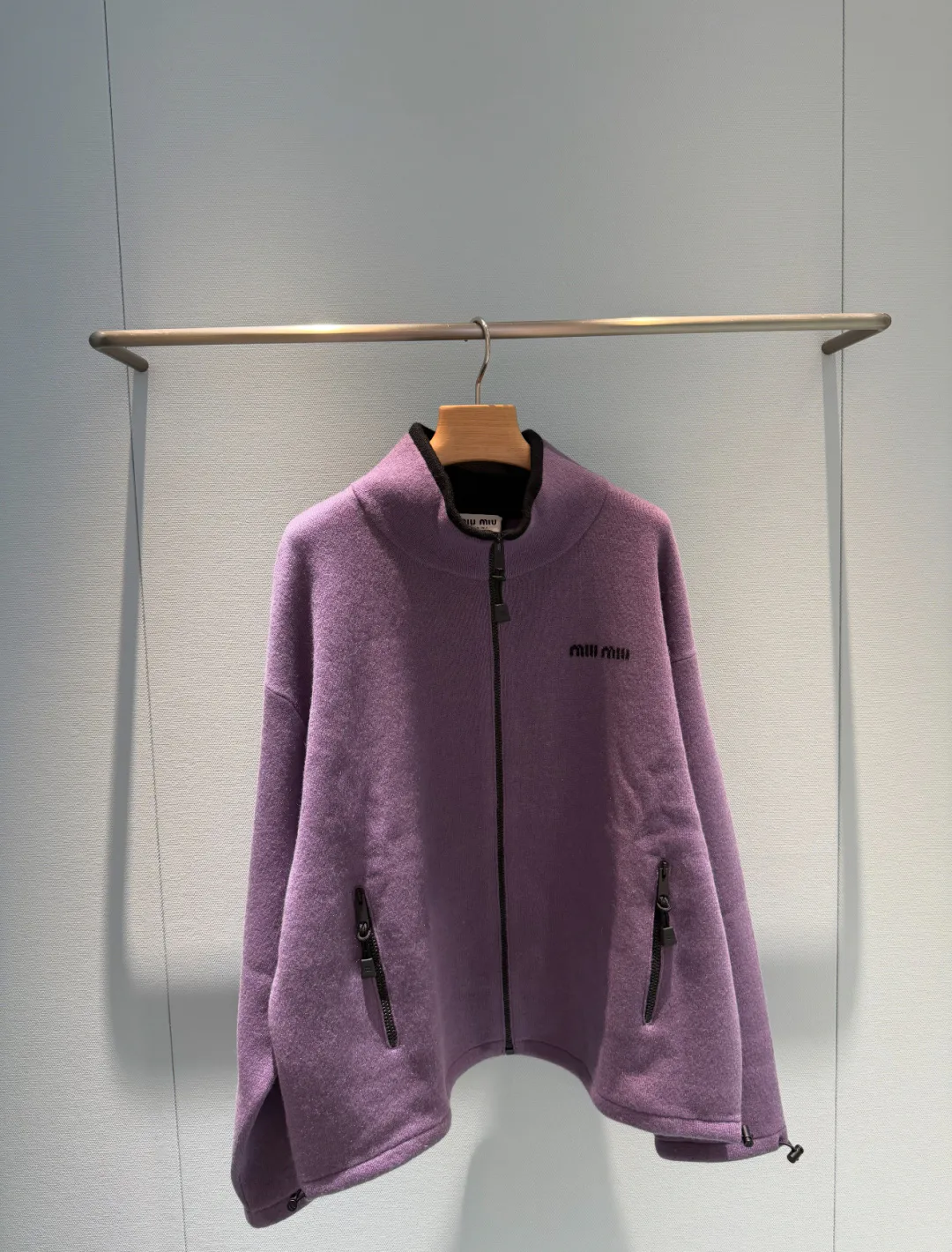 Куртки И Пуховики Женские Miu Miu 17431323