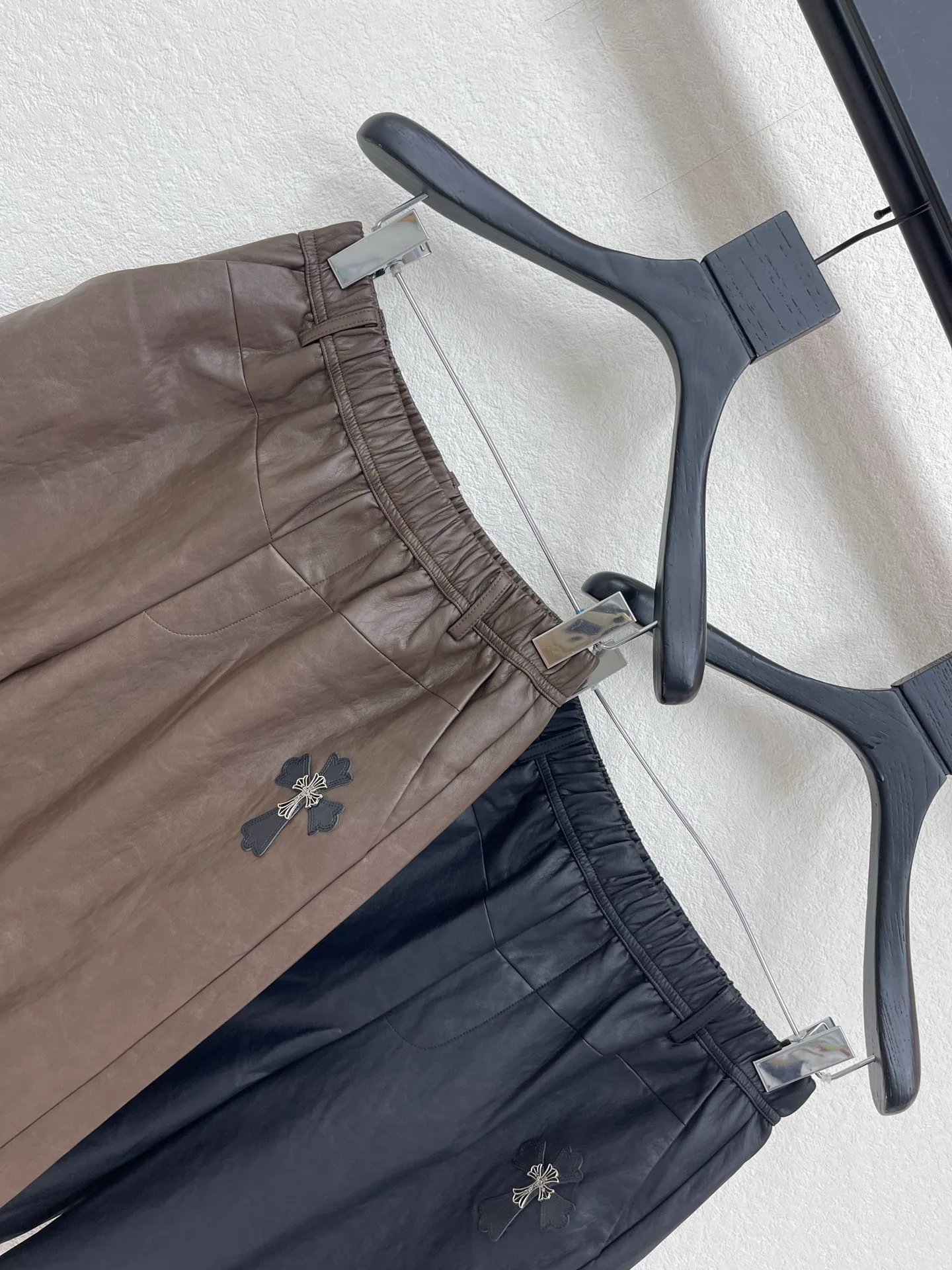 Шорты Женские Chrome Hearts 18017073