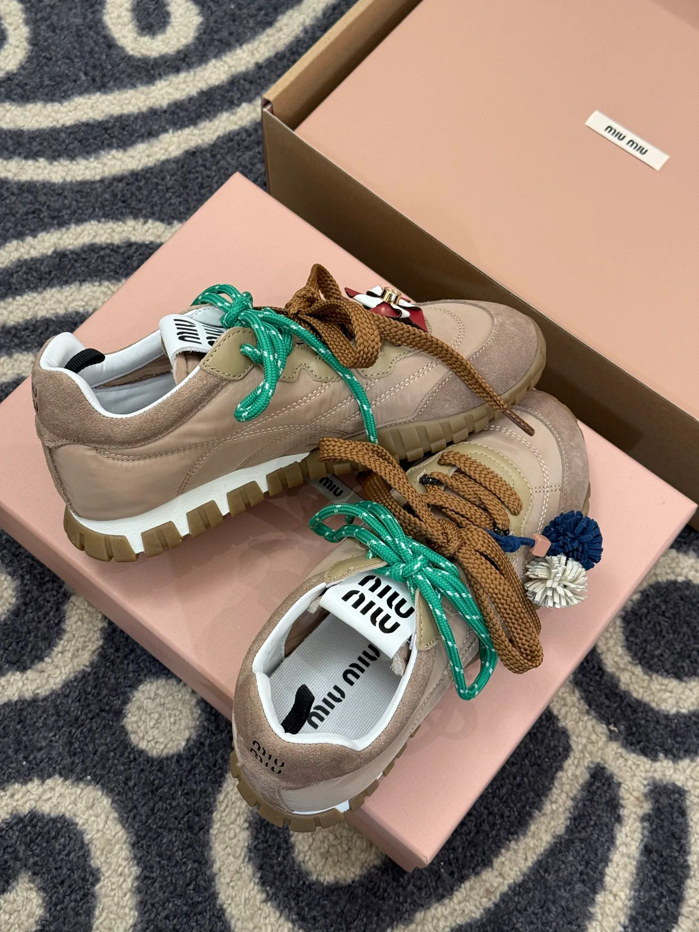 Кроссовки Женские Miu Miu 60625