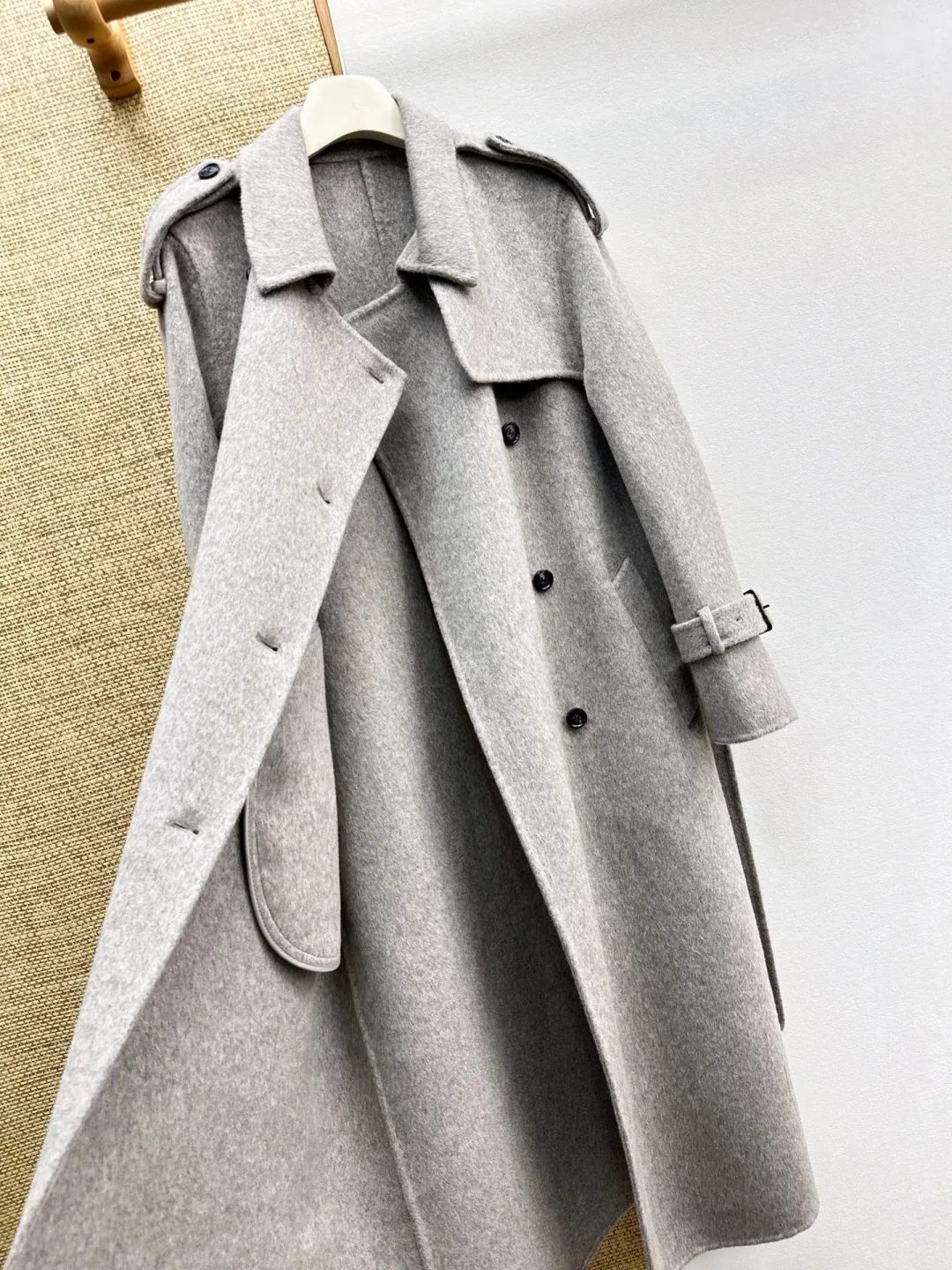 Пальто Женские Burberry 19761439