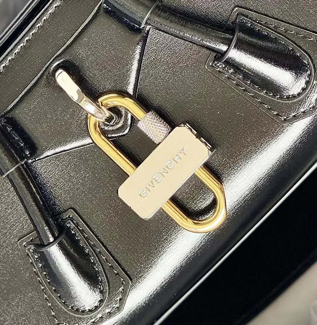 Сумки На Ремне Женские Givenchy 445225