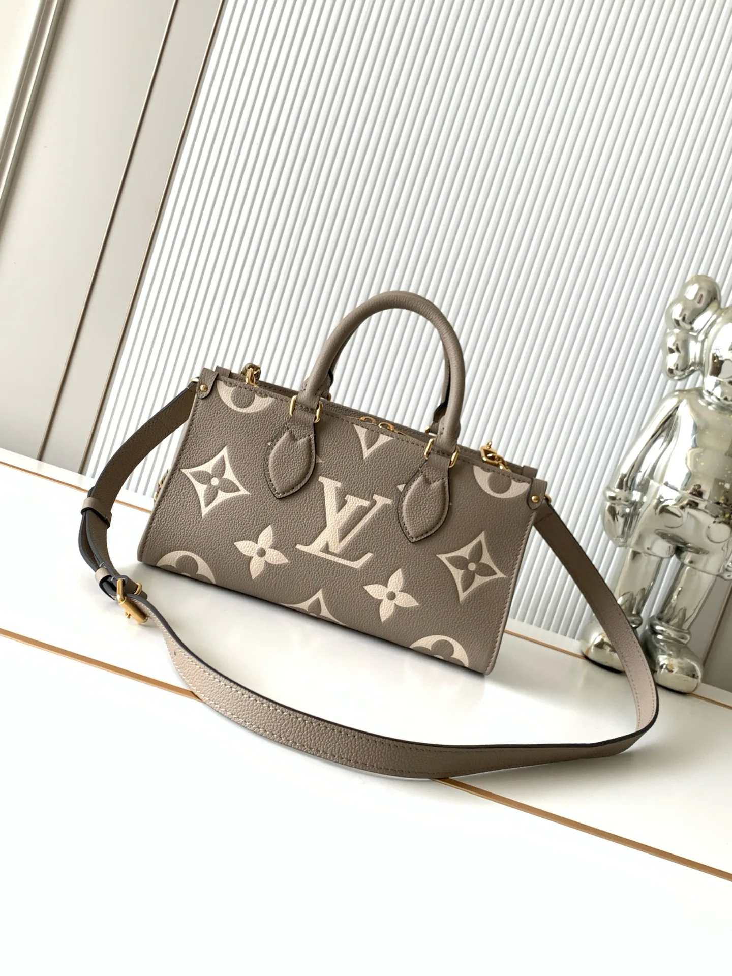 Классические Сумки Женские Louis Vuitton 17201597