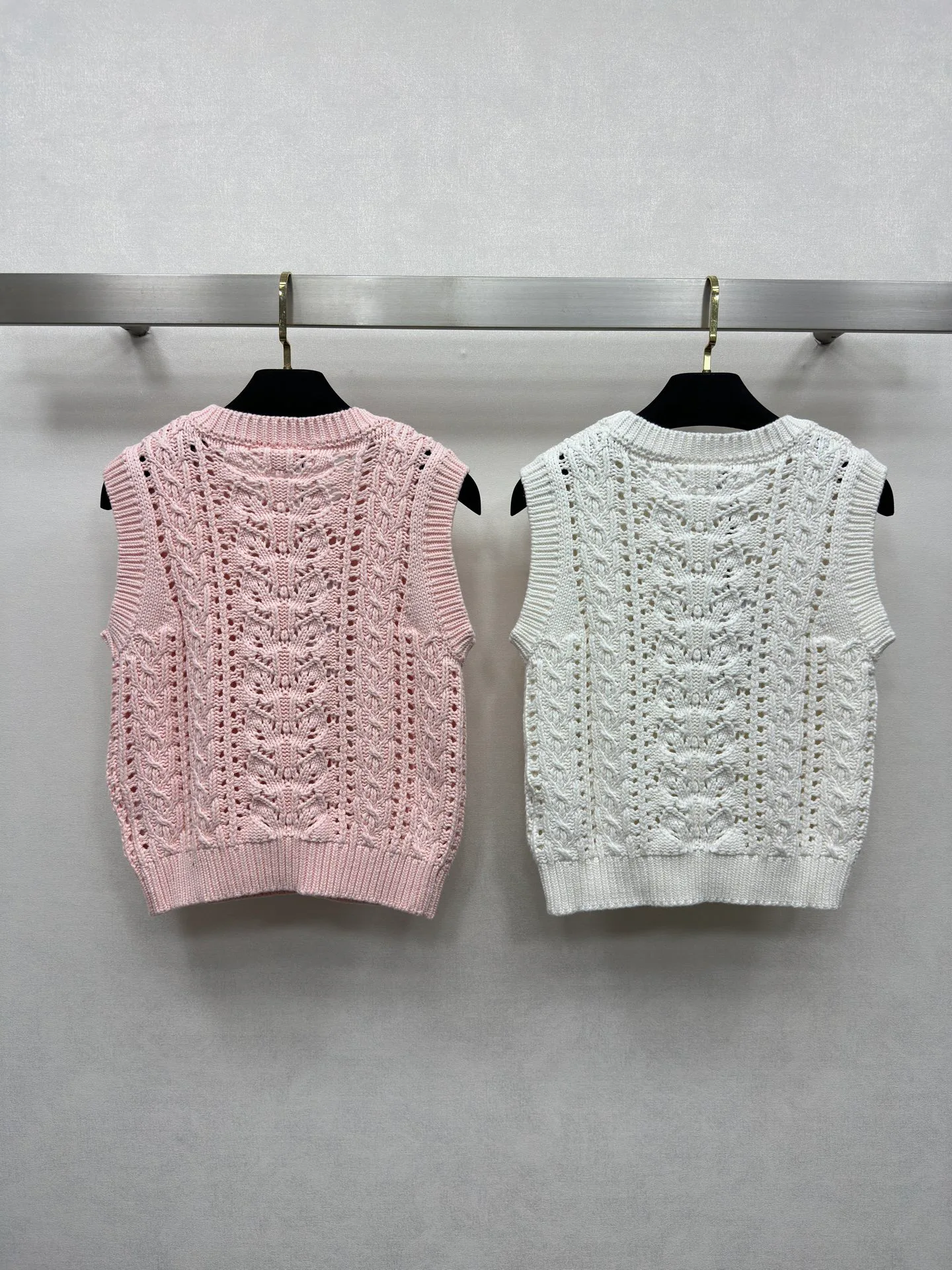 Жилеты Женские Chanel 11484047