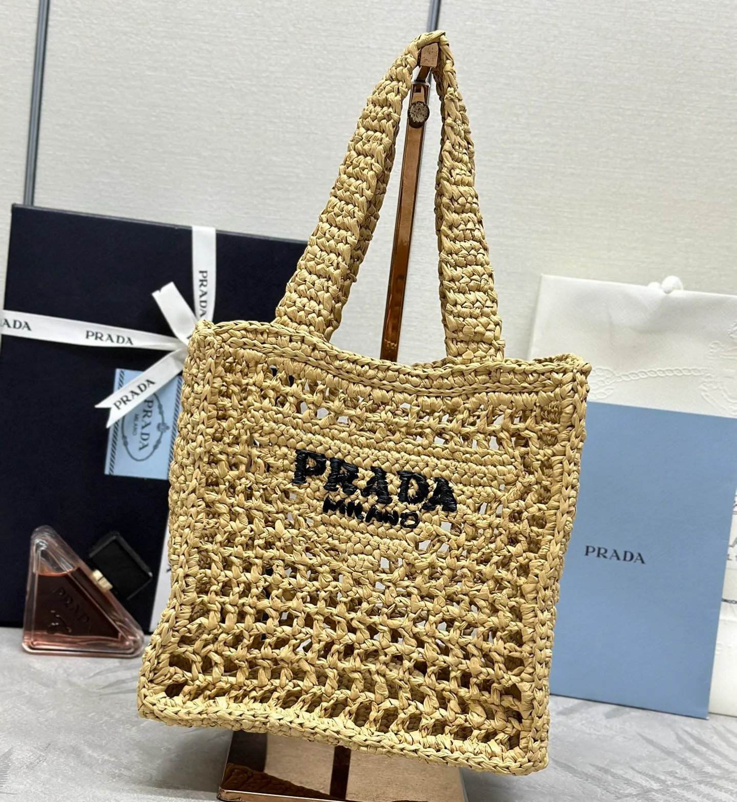 Классические Сумки Женские Prada 11681934