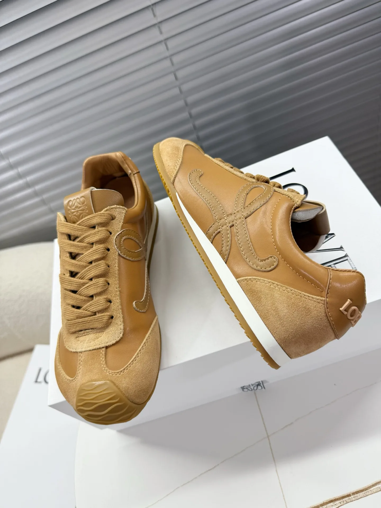 Кроссовки Женские Loewe 4019917