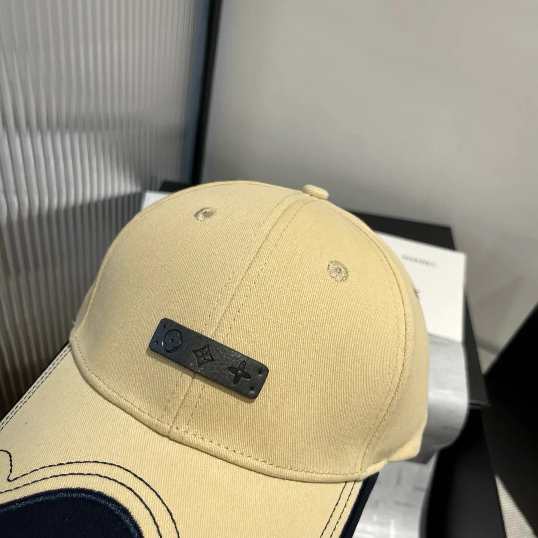 Головные Уборы Louis Vuitton 24927