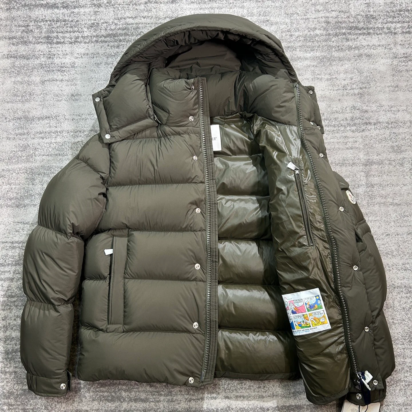 Куртки И Пуховики Женские Moncler 18927167