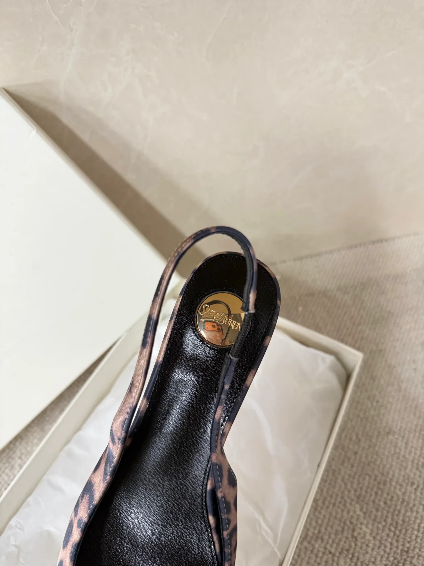 Туфли Женские Saint Laurent 710481