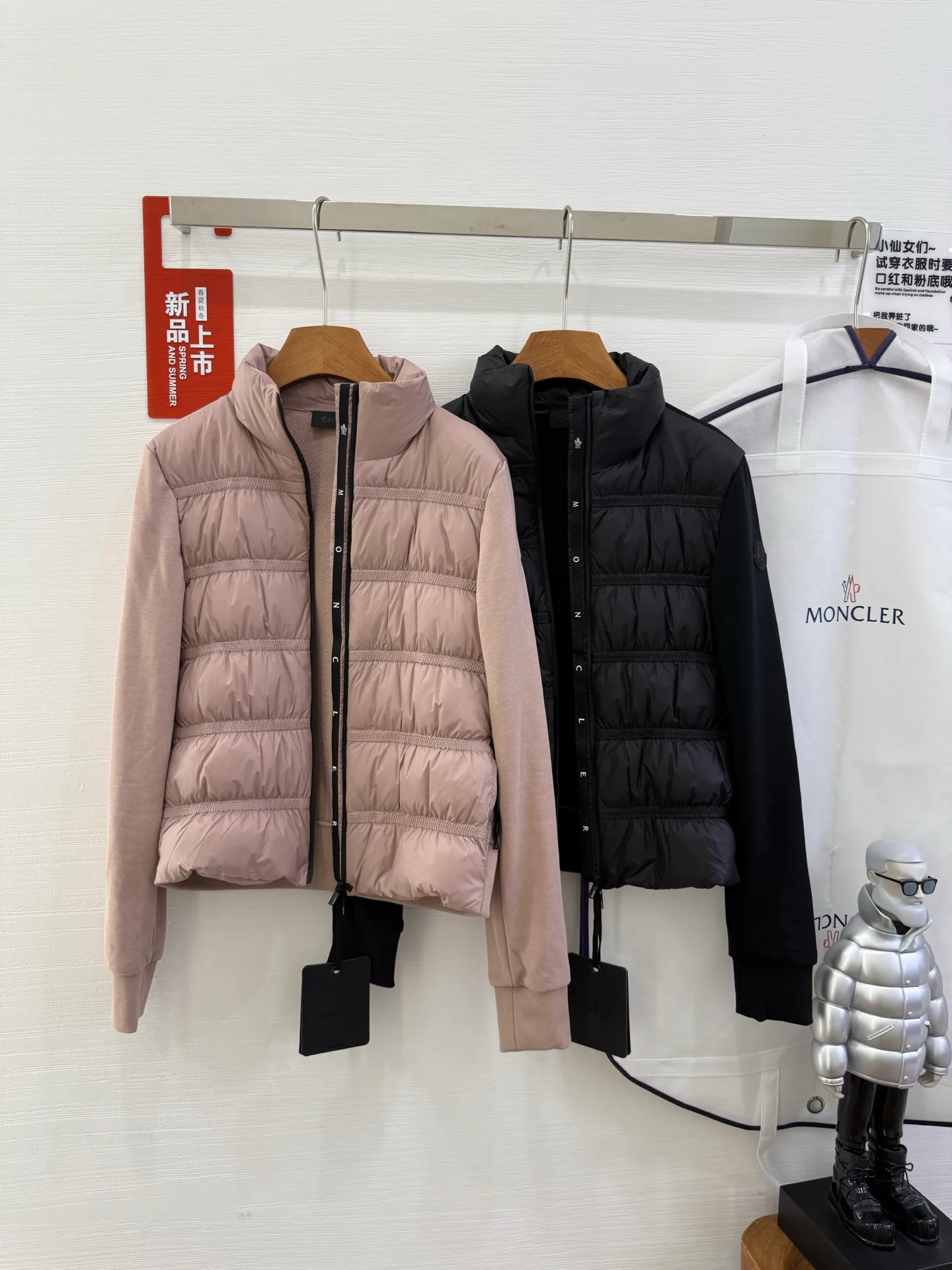 Куртки И Пуховики Женские Moncler 17918899
