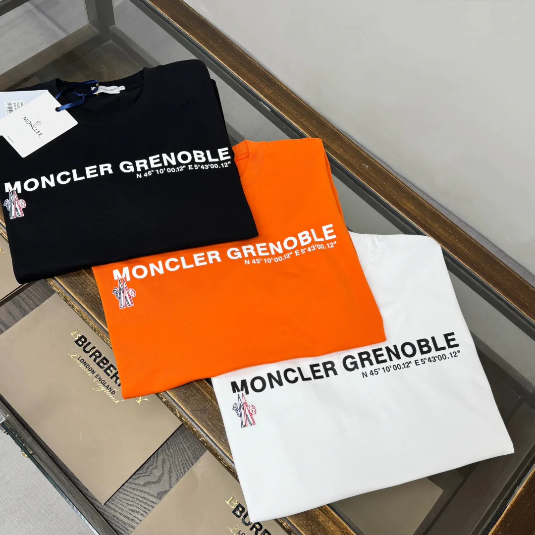 Футболки Женские Moncler 5977574