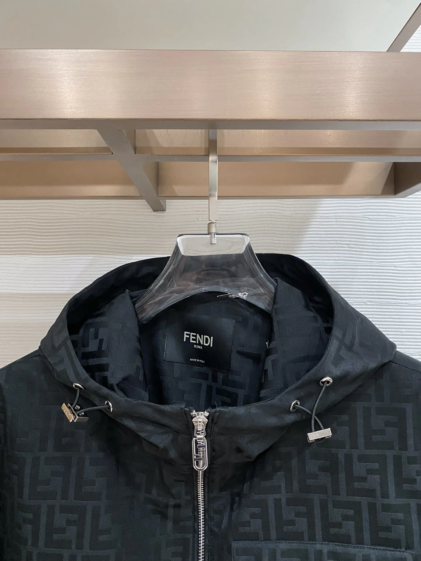 Куртки И Пуховики Мужские Fendi 10271909