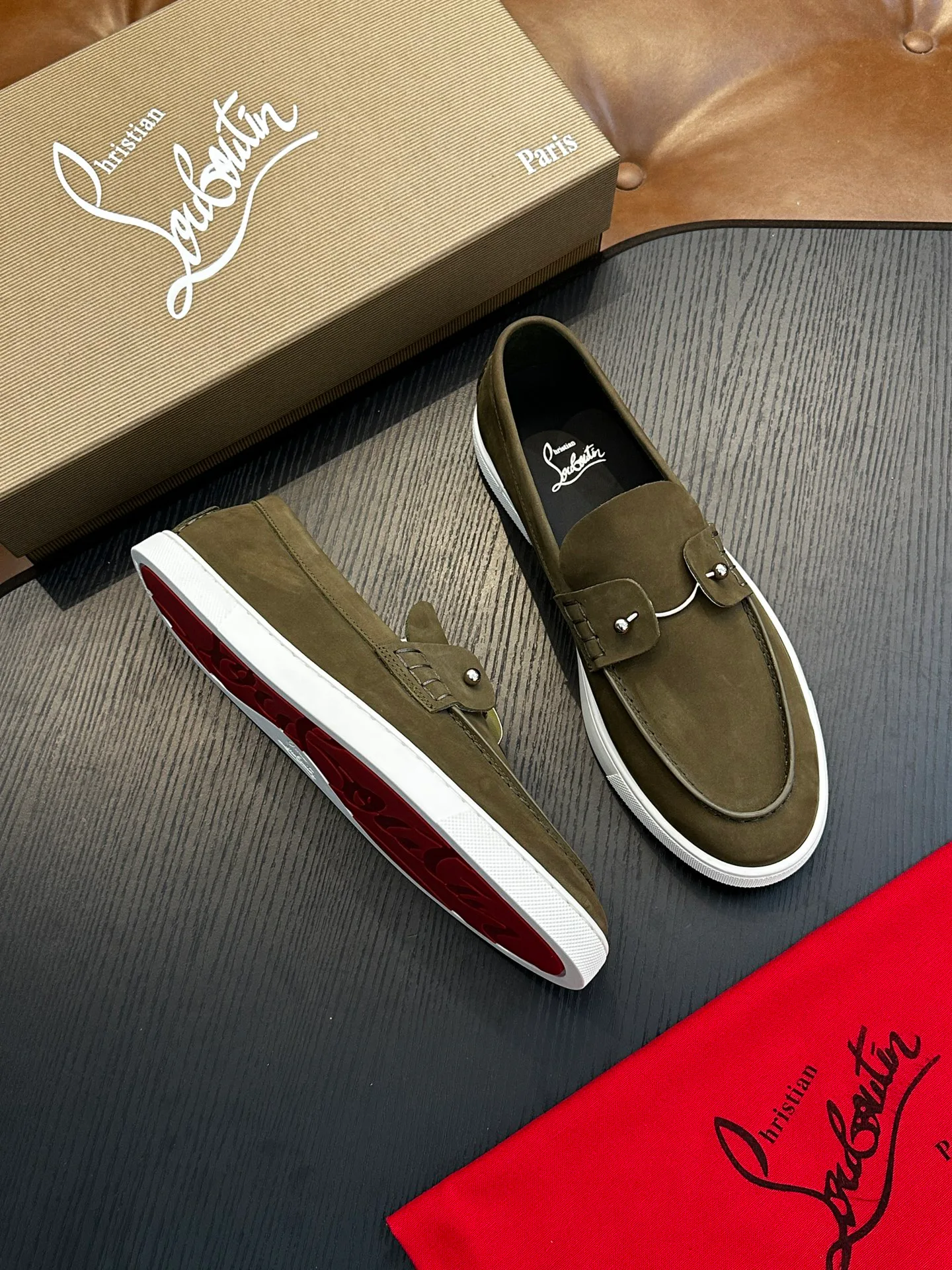 Тапочки Мужские Christian Louboutin 11607016