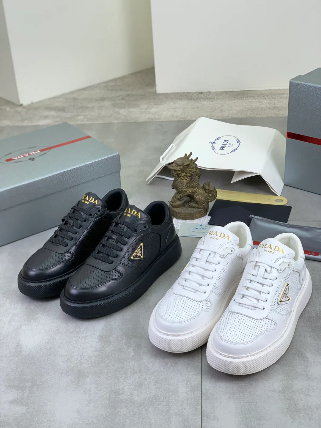 Кроссовки Мужские Prada 153060