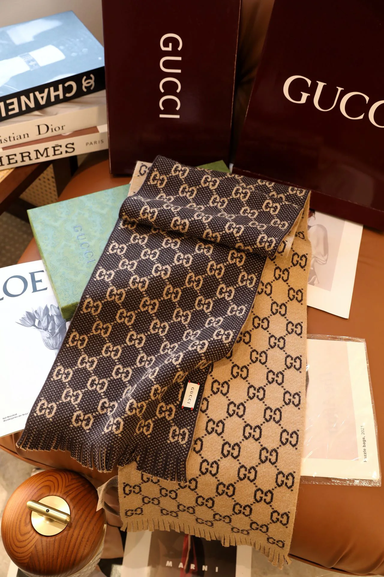 Шарфы Gucci 597381