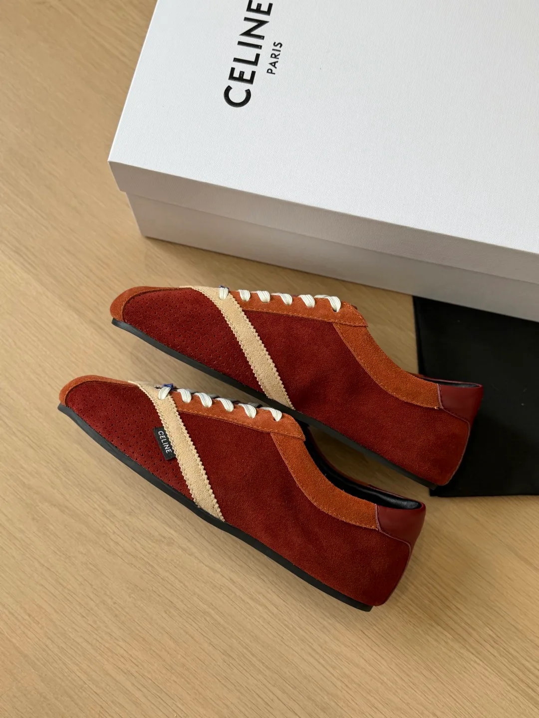 Кроссовки Женские Celine 18224055