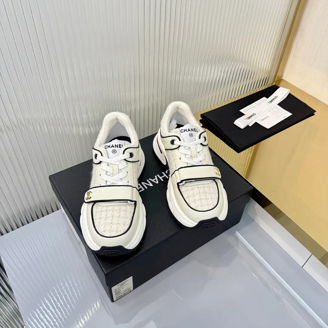 Кроссовки Женские Chanel 11605951
