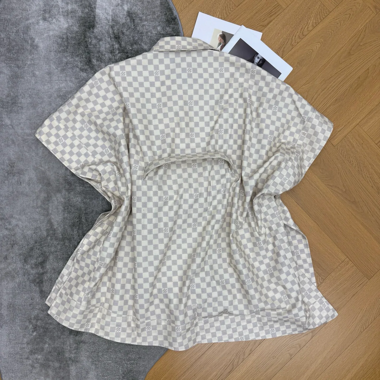 Тренчи Женские Louis Vuitton 18348263
