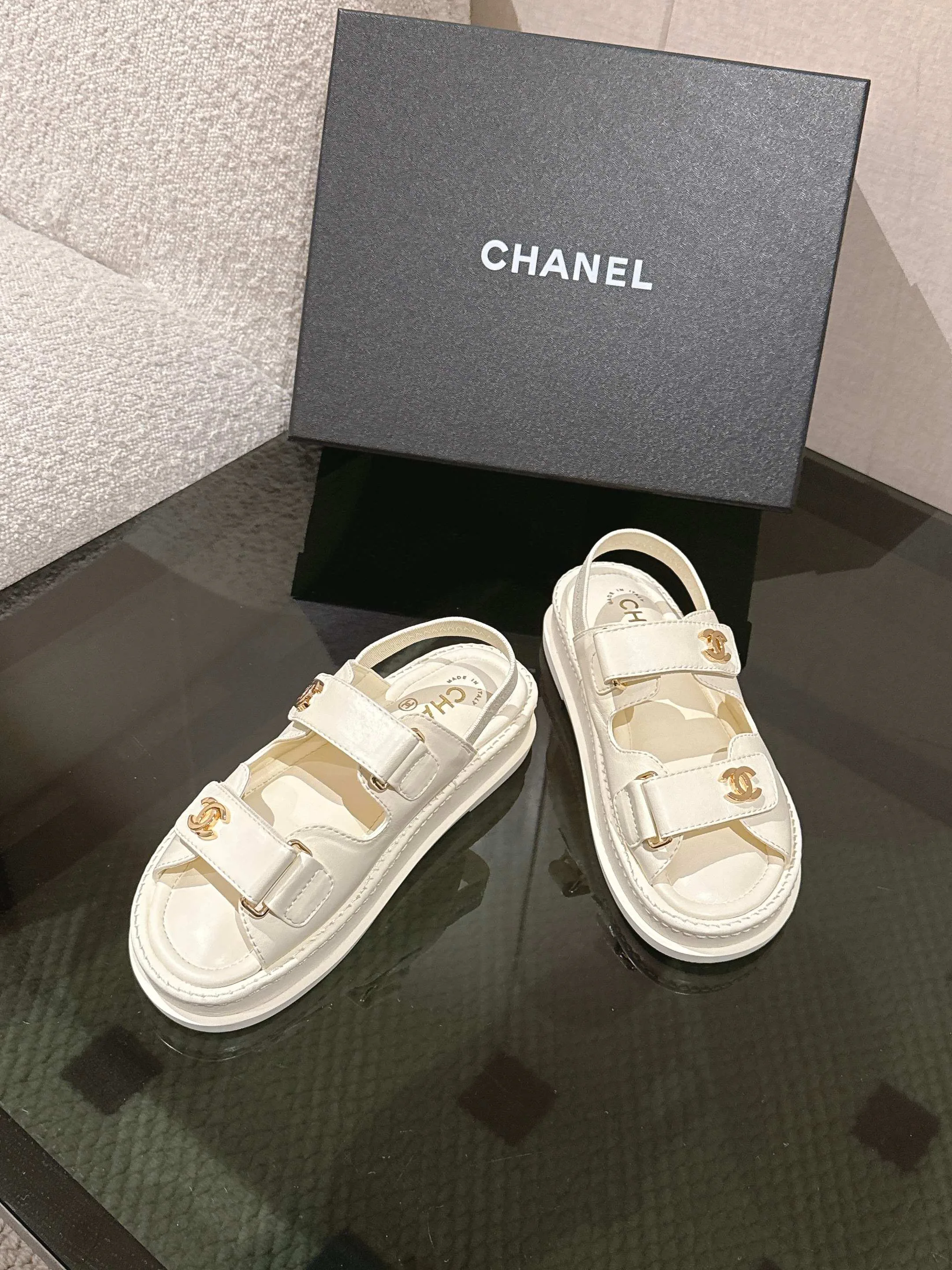 Сандалии Женские Chanel 13571420