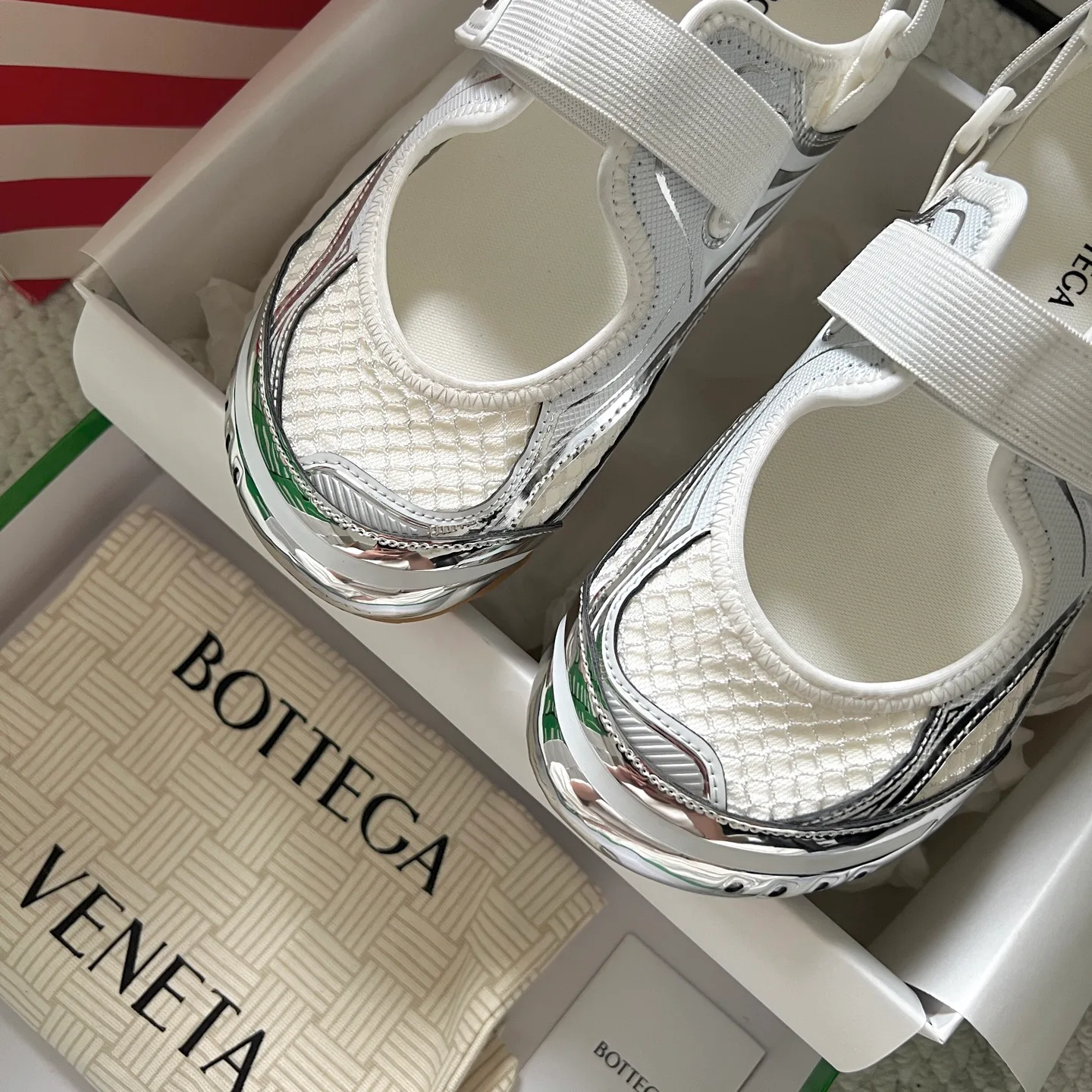Кроссовки Женские Bottega Veneta 11750108