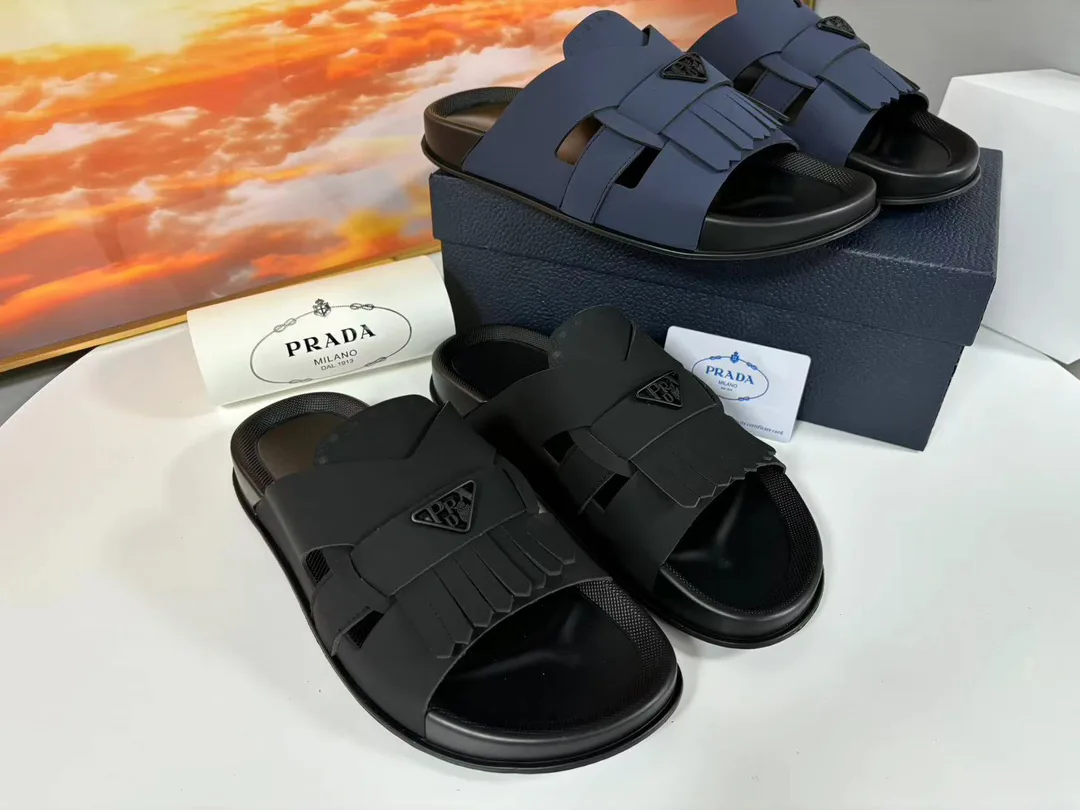 Шлепанцы Мужские Prada 25137