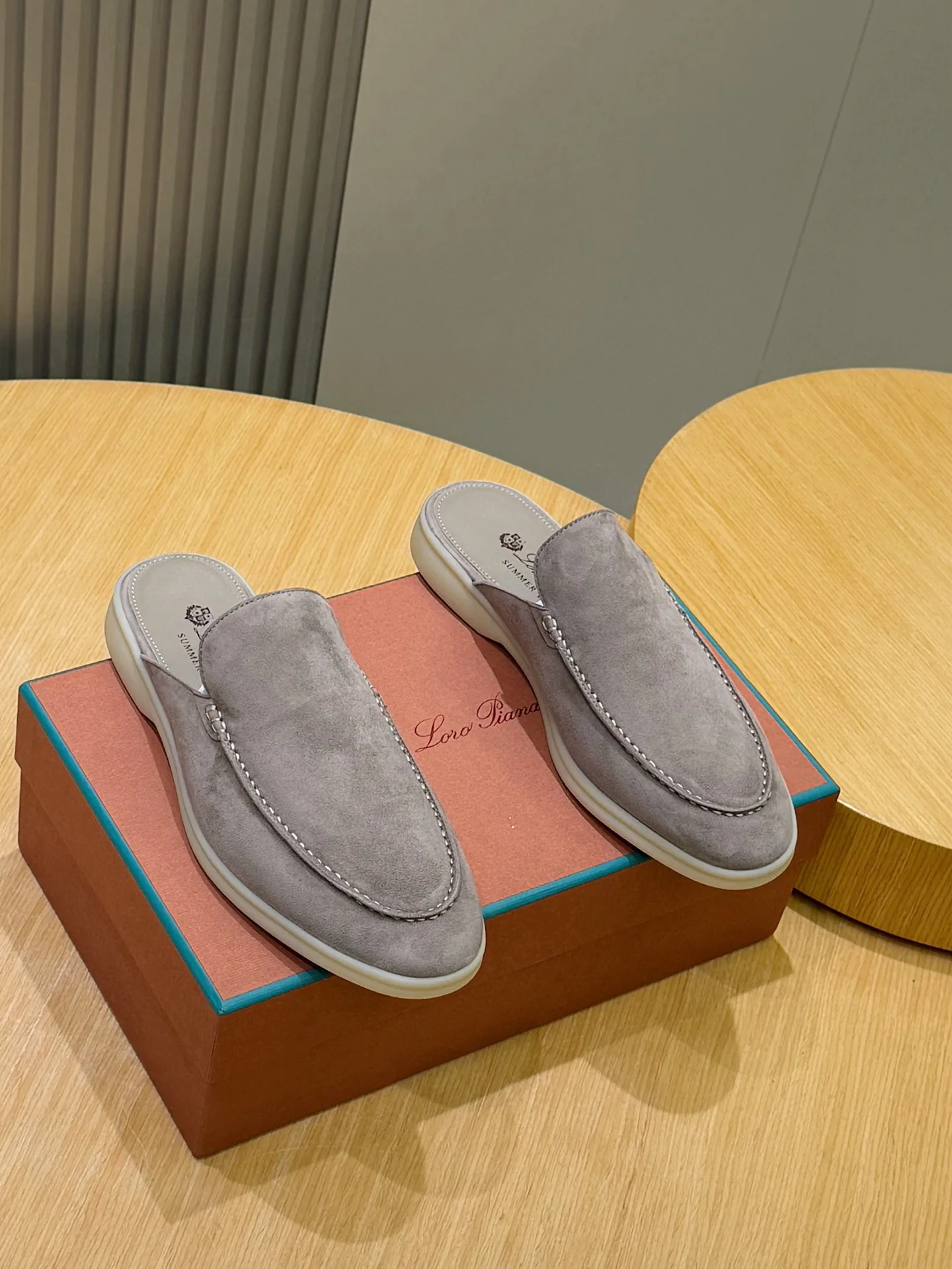 Туфли Женские Loro Piana 13314033