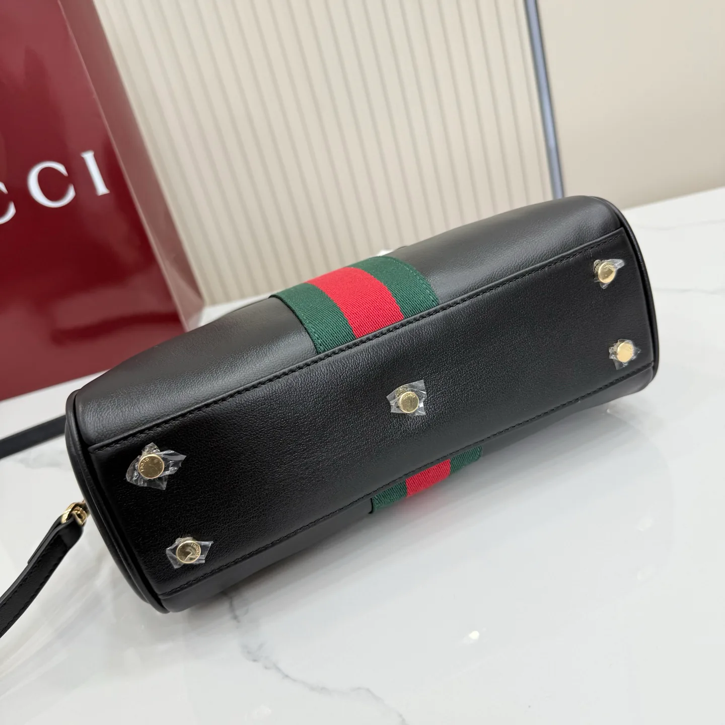 Классические Сумки Женские Gucci 11704023