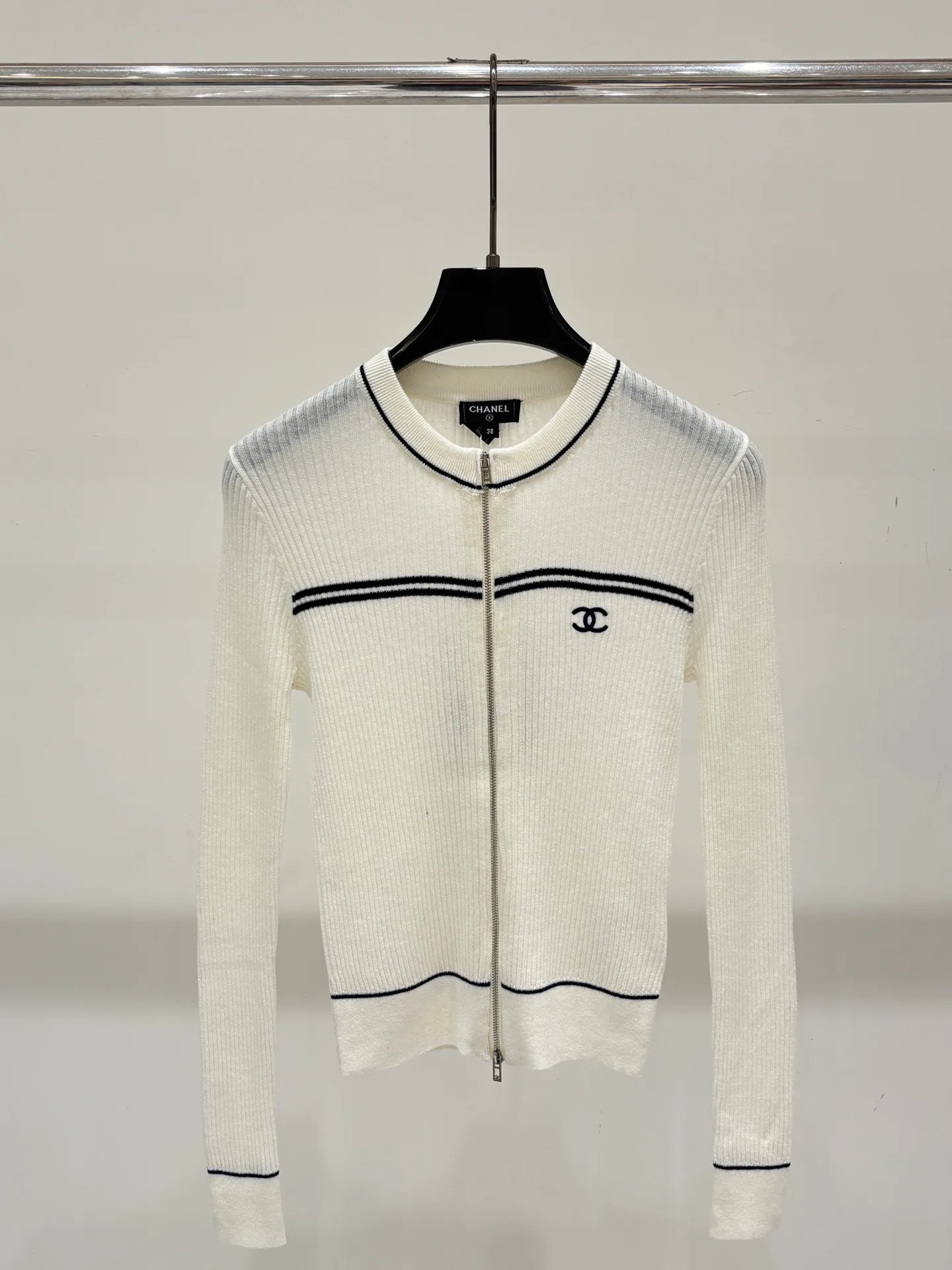 Джемперы И Свитеры Женские Chanel 18138681