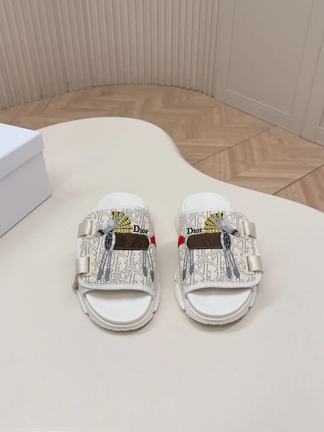Шлепанцы Женские Christian Dior 11396551