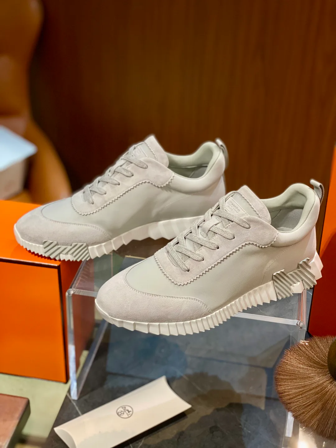 Кроссовки Женские Hermes 14118325