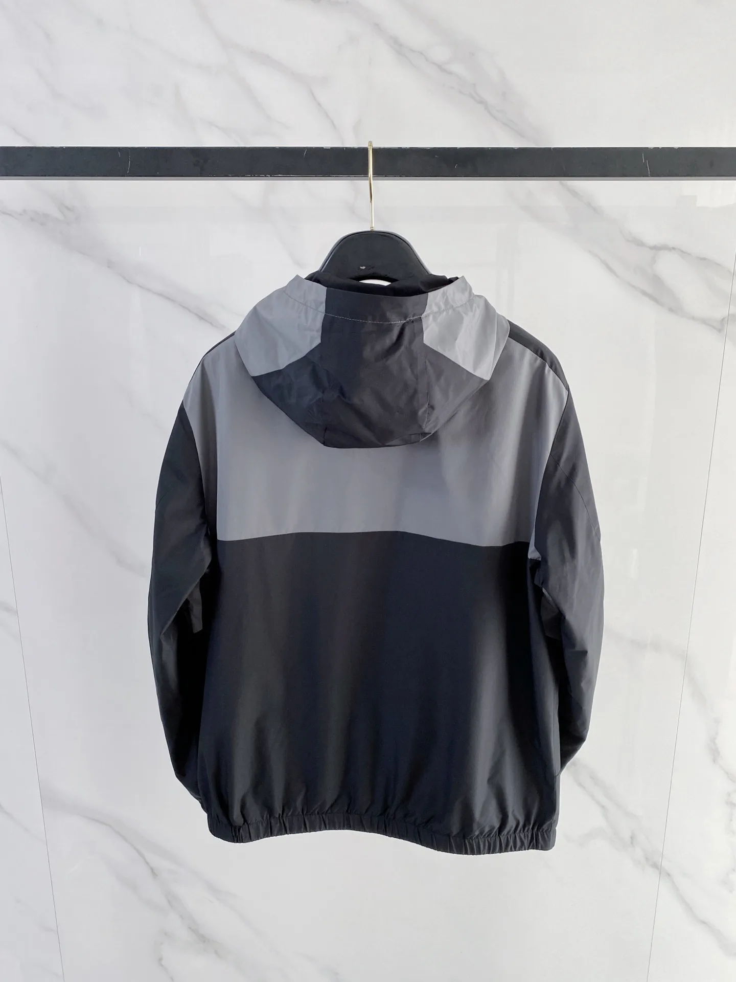 Куртки И Пуховики Мужские Moncler 11584577