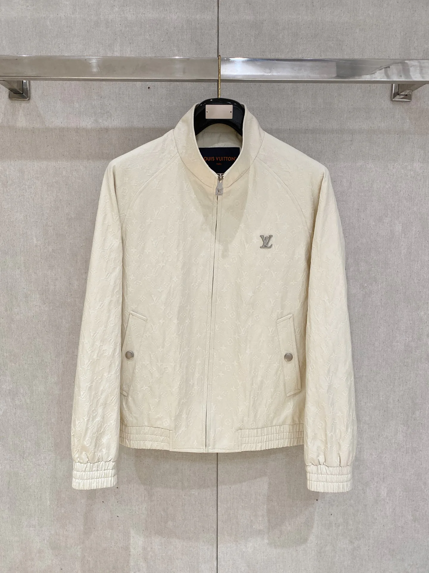 Куртки И Пуховики Мужские Louis Vuitton 11865121