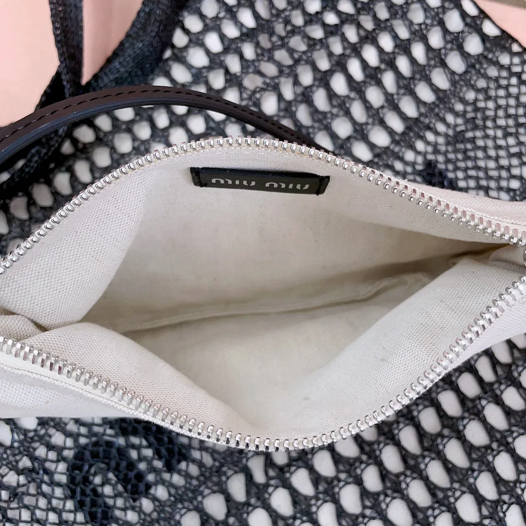 Классические Сумки Женские Miu Miu 445196