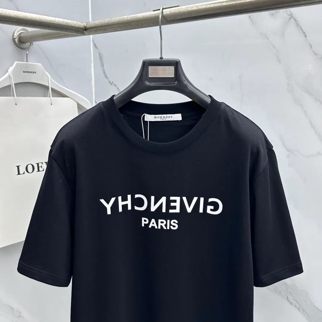 Футболки Женские Givenchy 13118853
