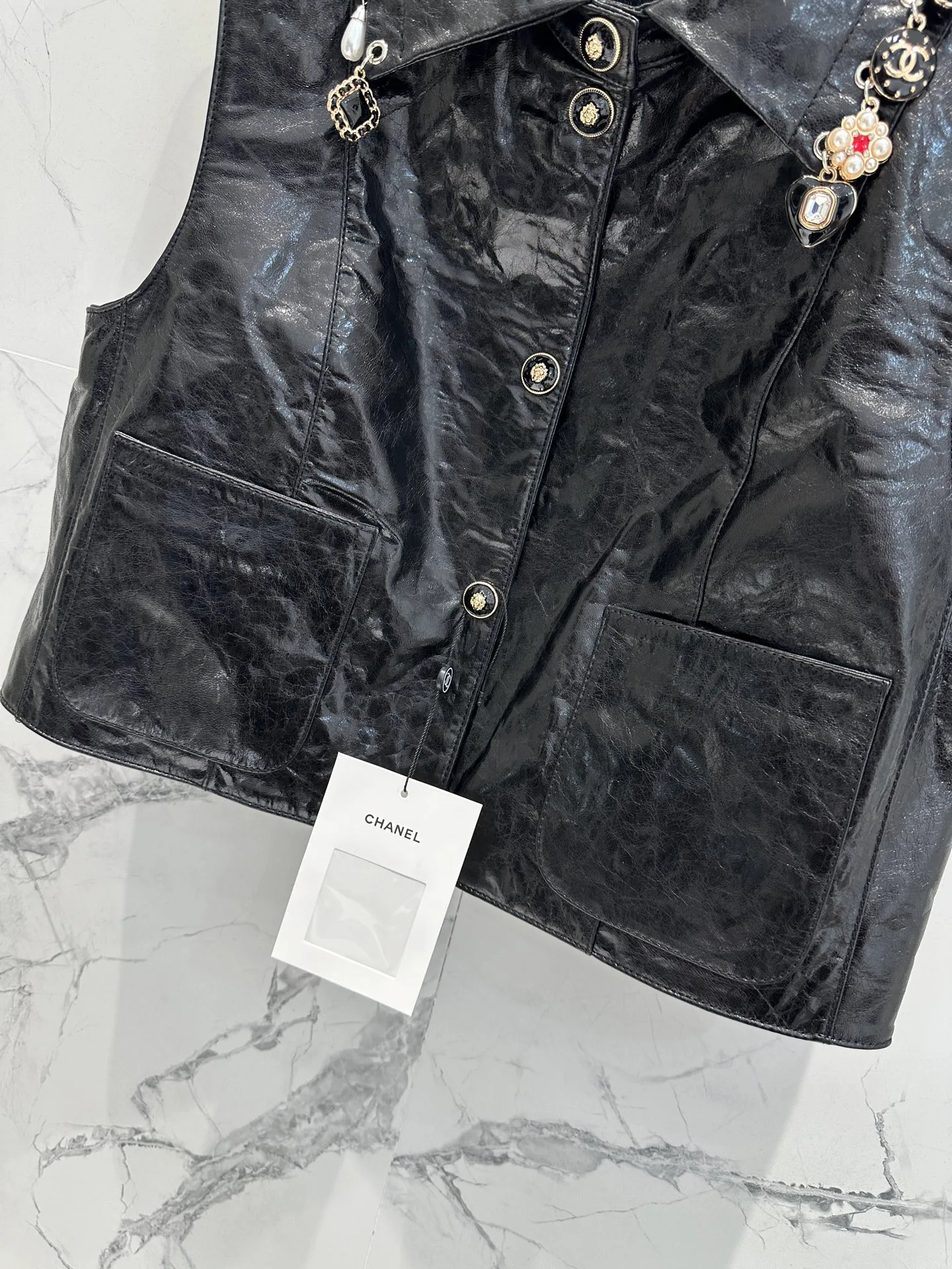 Жилеты Женские Chanel 18734707