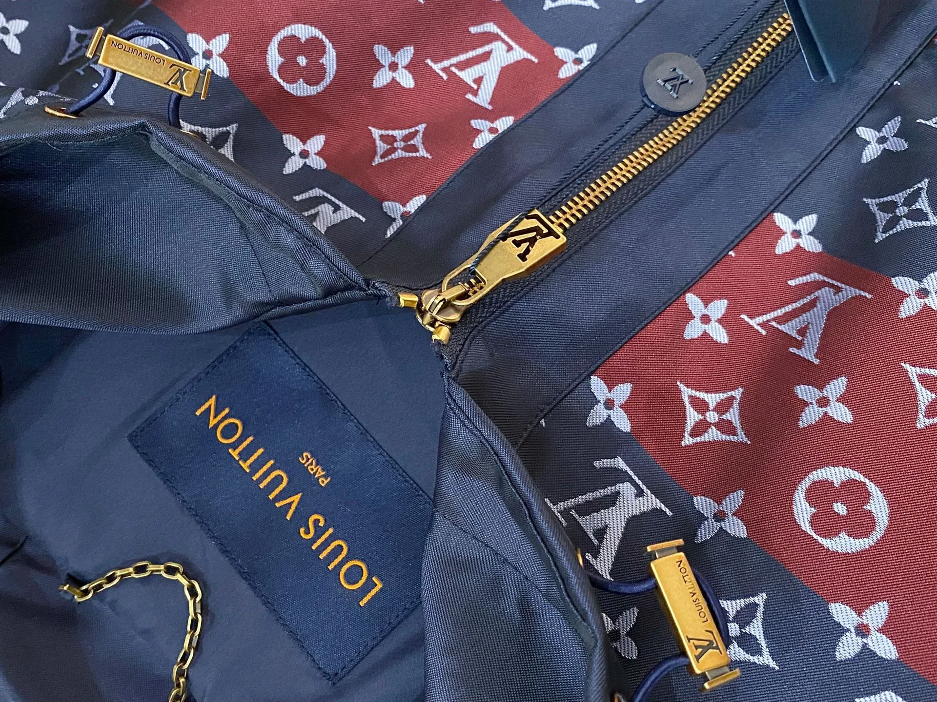 Куртки И Пуховики Мужские Louis Vuitton 2385908