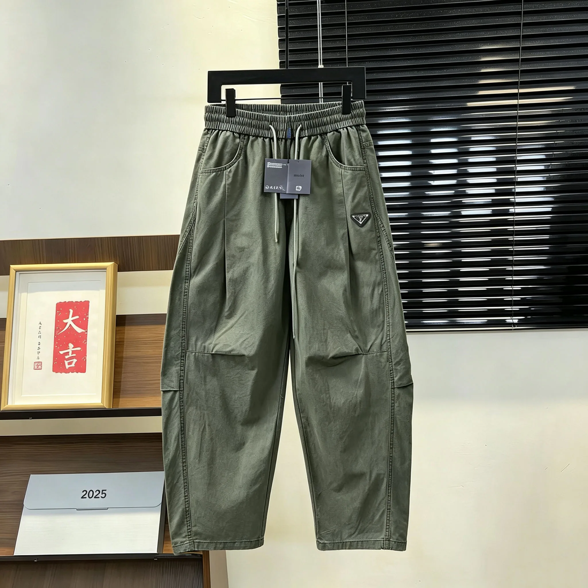 Брюки Мужские Prada 13474972