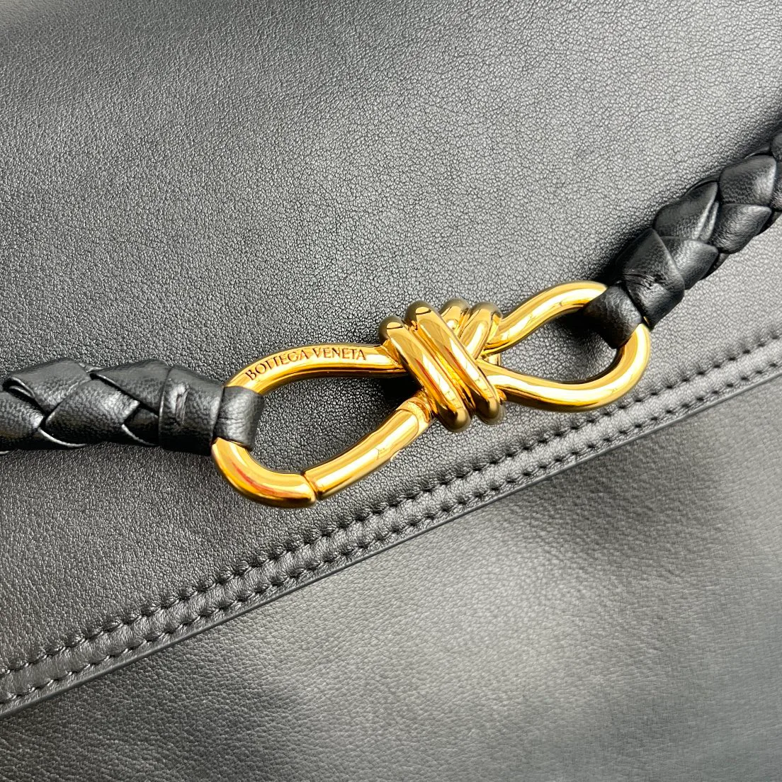 Сумки На Ремне Женские Bottega Veneta 754340