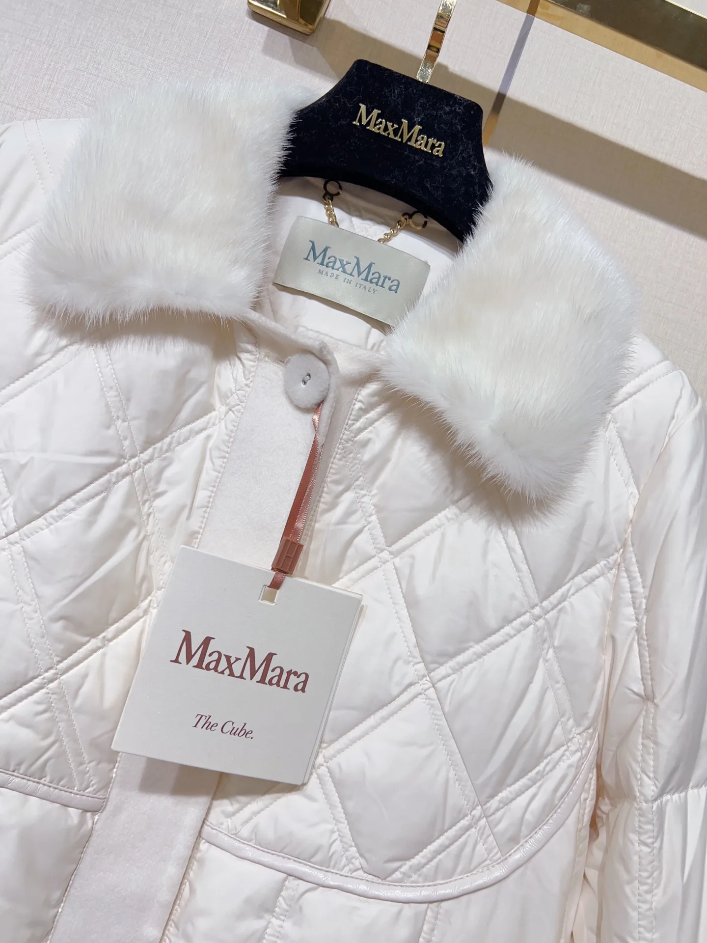 Куртки И Пуховики Женские Max Mara 18734085