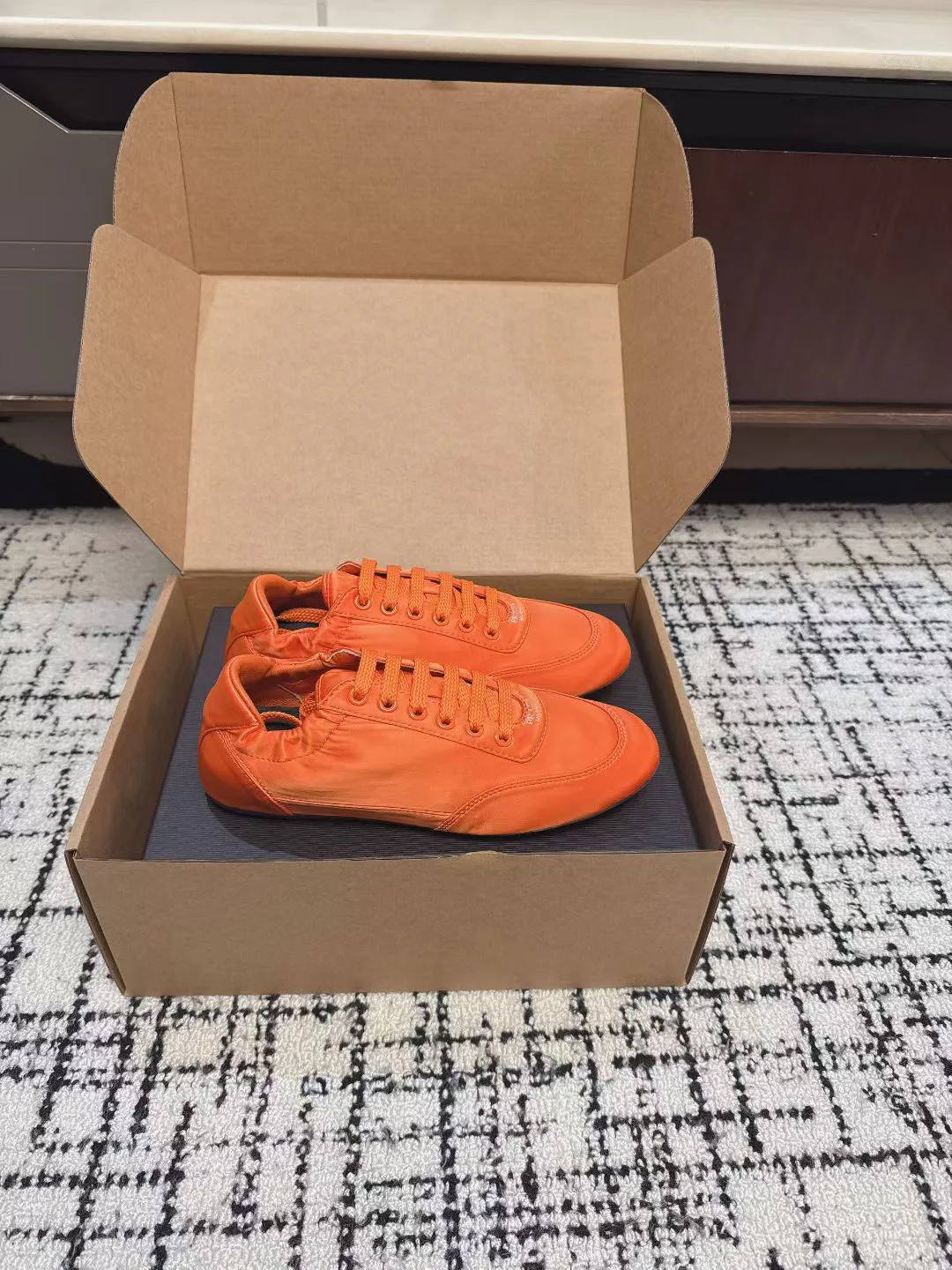 Кроссовки Женские Prada 786360