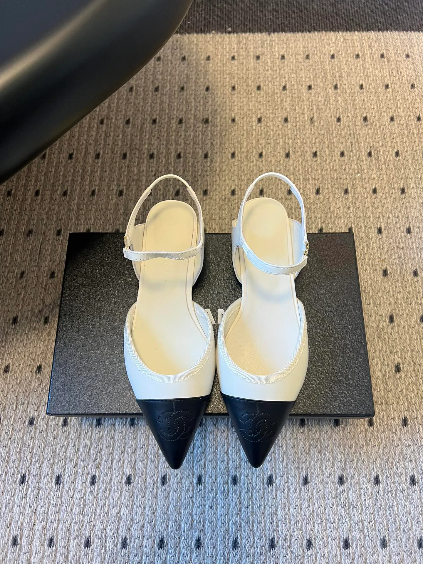 Туфли Женские Chanel 10713537