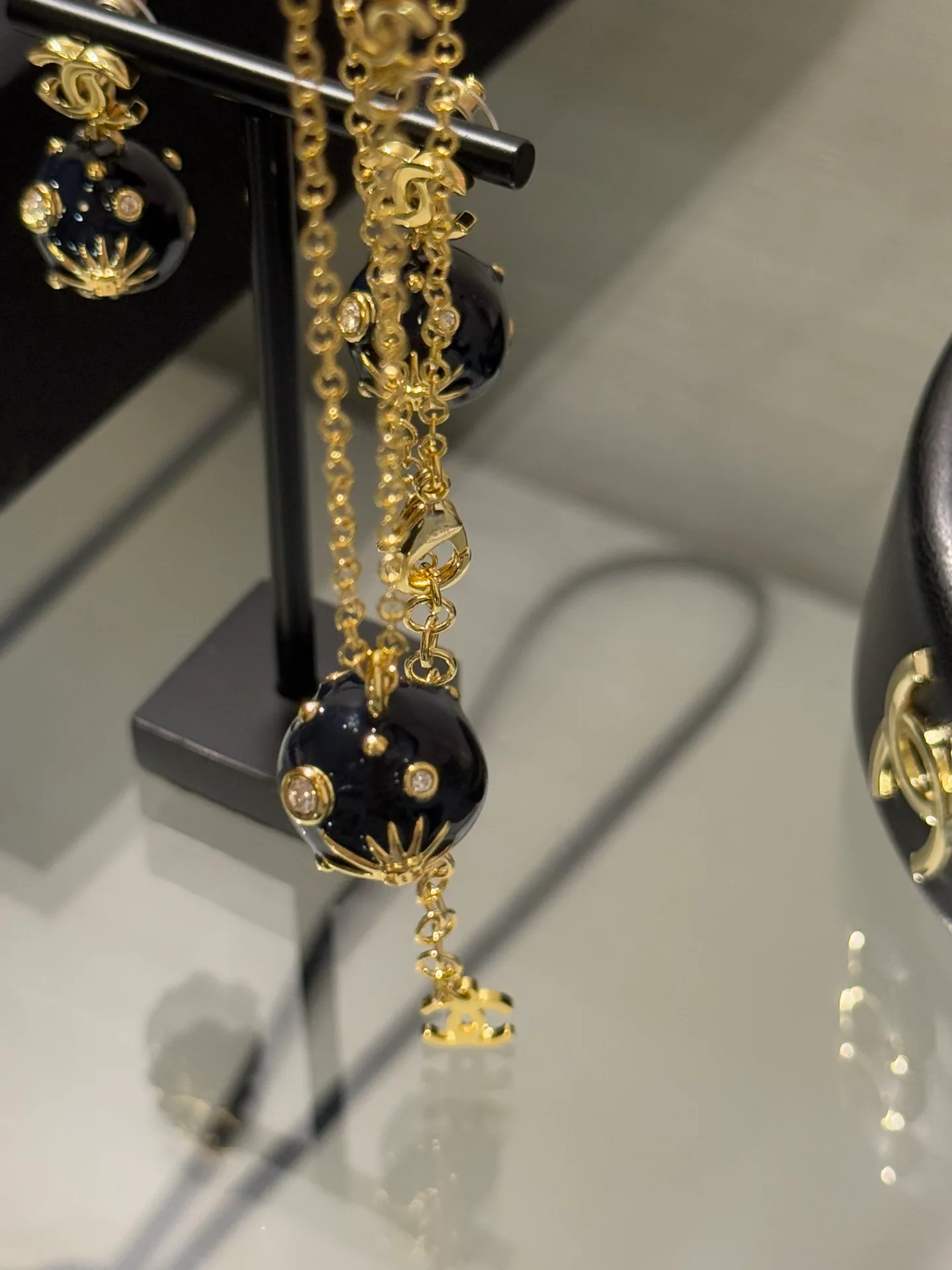 Бижутерия Chanel 13115136