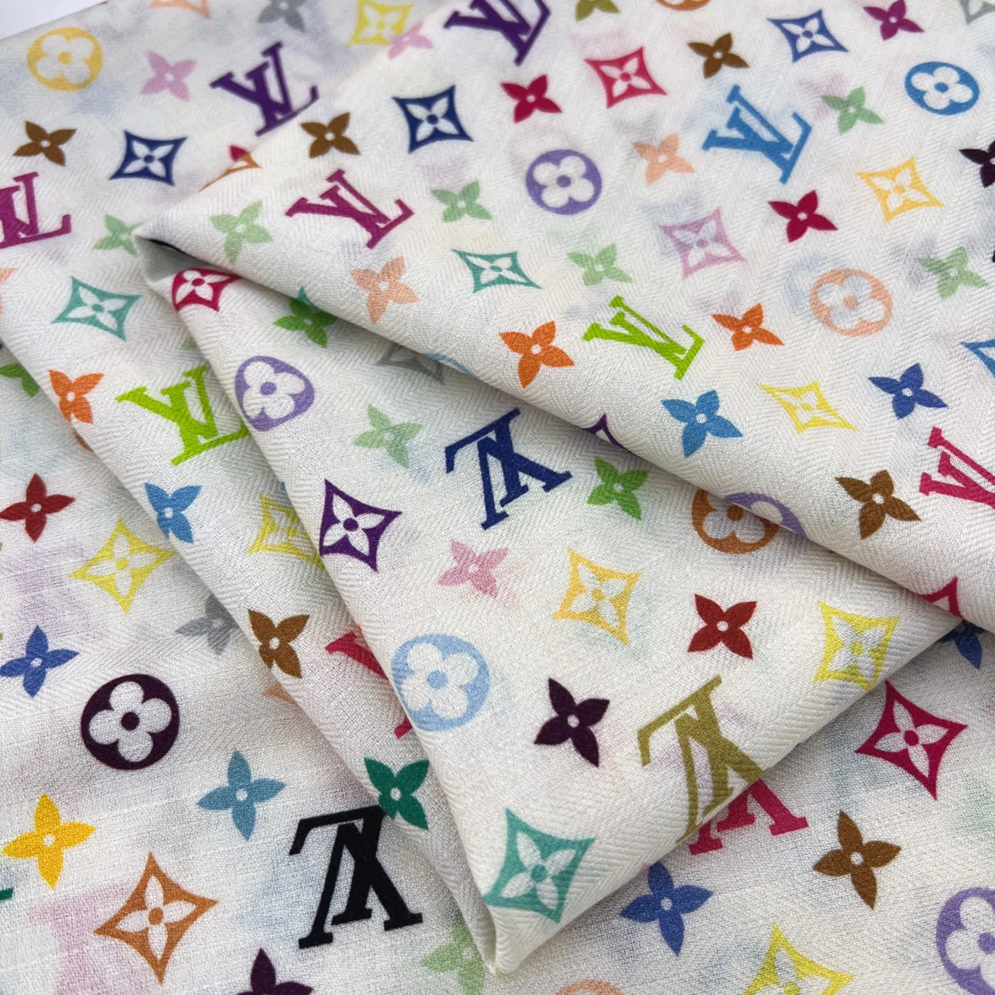 Шарфы Louis Vuitton 1589456