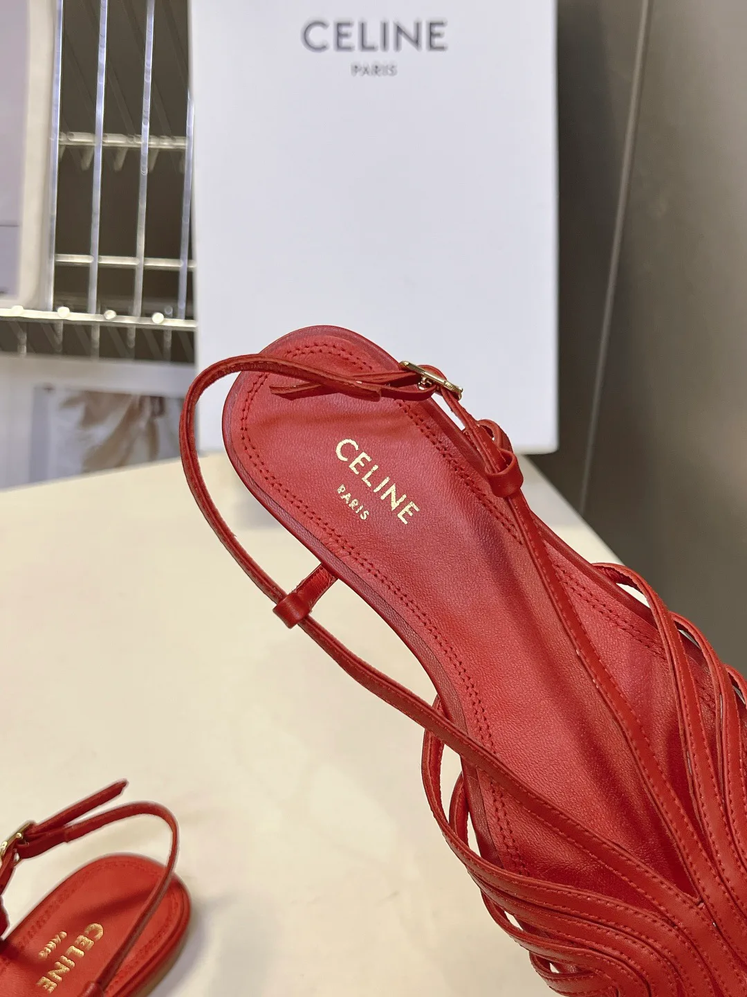 Босоножки Женские Celine 17077112