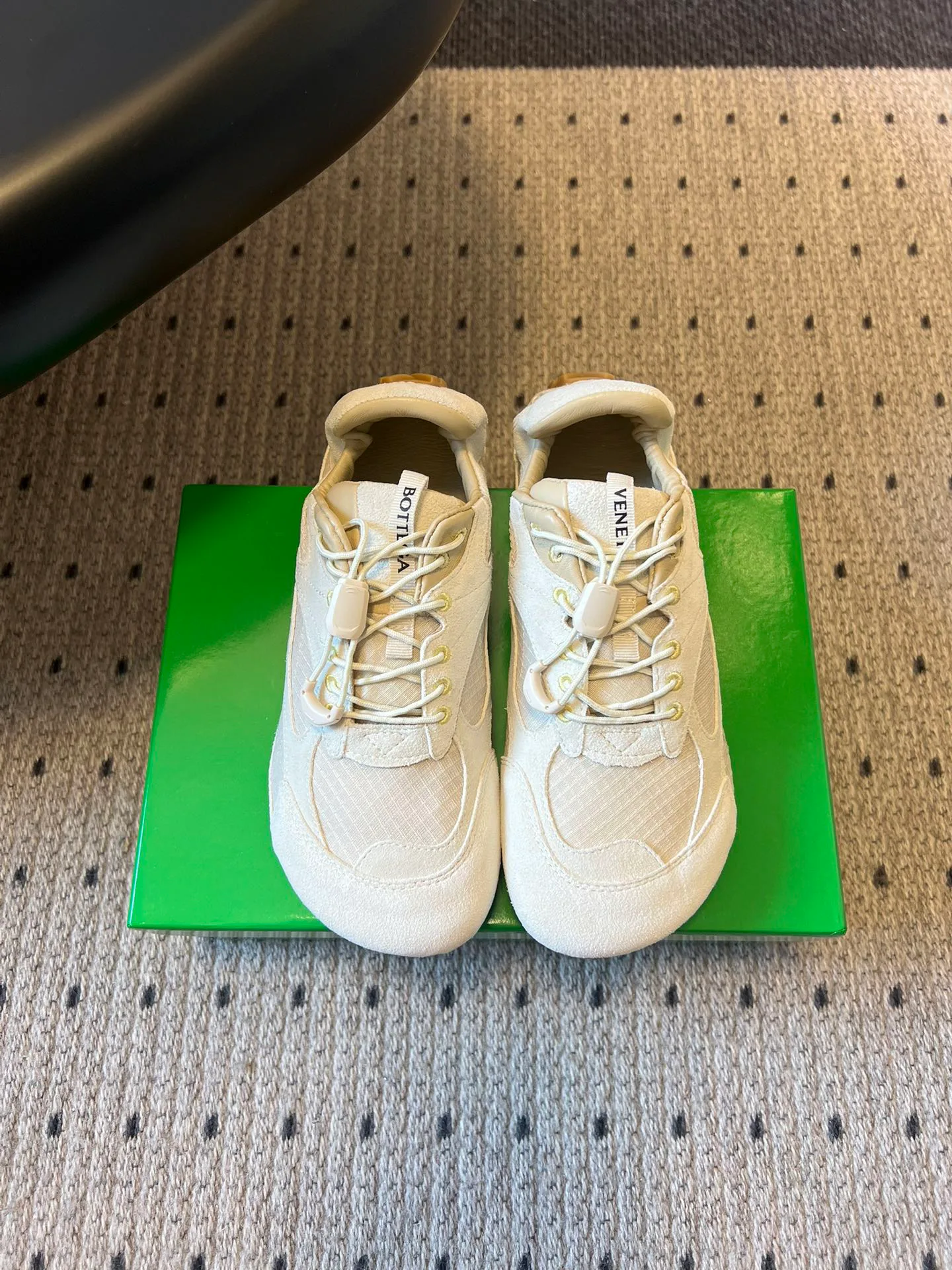 Кроссовки Женские Bottega Veneta 980785