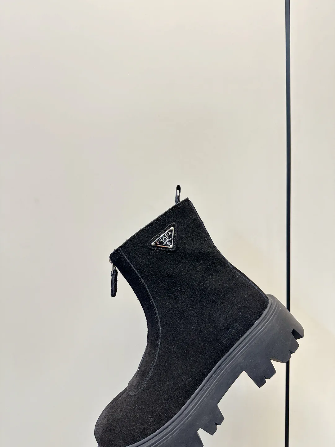 Ботинки Женские Prada 19501489