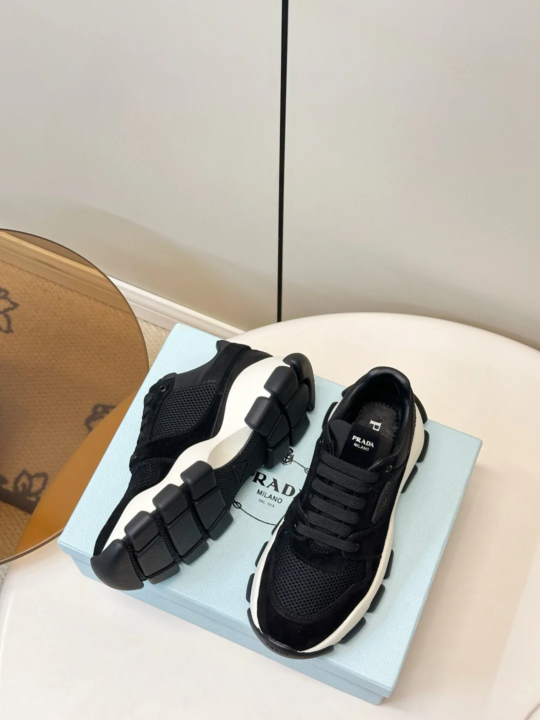 Кроссовки Женские Prada 17345407